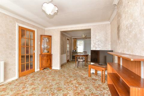 38 Cedar Close, Ditton, Aylesford, ME20 6EN