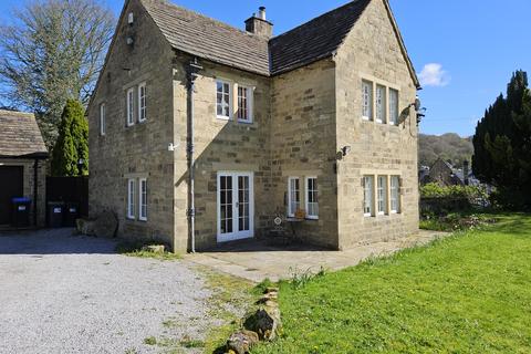 4 bedroom detached house to rent, Church Street, Eyam S32