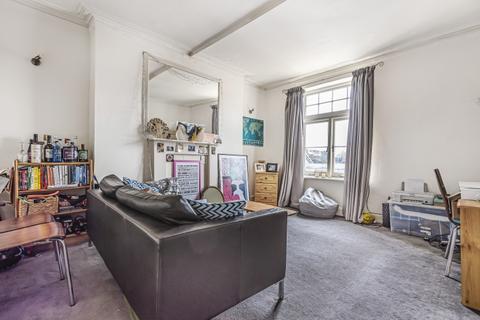 1 bedroom apartment to rent, Waterloo Terrace Islington N1