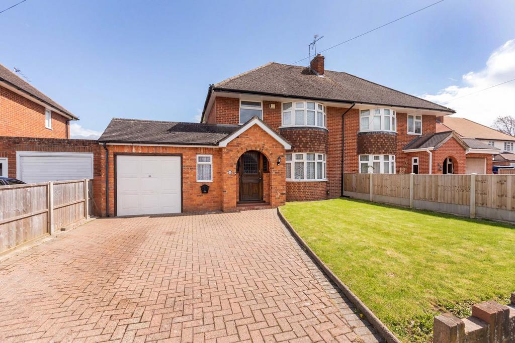 Blenheim Road, Langley SL3 3 bed semidetached house for sale £750,000