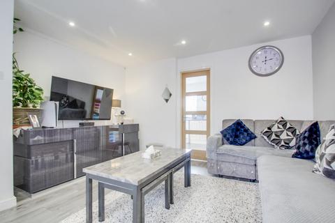 61 Cedar Road, Willenhall, WV13 3BZ