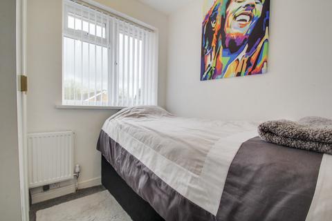61 Cedar Road, Willenhall, WV13 3BZ
