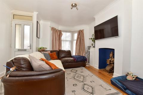 3 bedroom terraced house for sale, Beresford Road, Northfleet, Gravesend, Kent