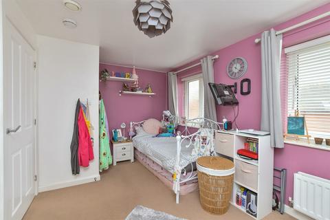 3 bedroom end of terrace house for sale, Seaview Avenue, Peacehaven, East Sussex