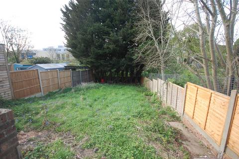 3 bedroom semi-detached house for sale, Cardrew Avenue, North Finchley, N12