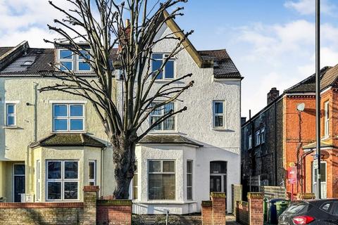 1 bedroom property for sale, 17A & 17D Rosendale Road, Dulwich, London