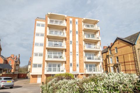 2 bedroom apartment for sale, North Promenade, Lytham St. Annes, FY8