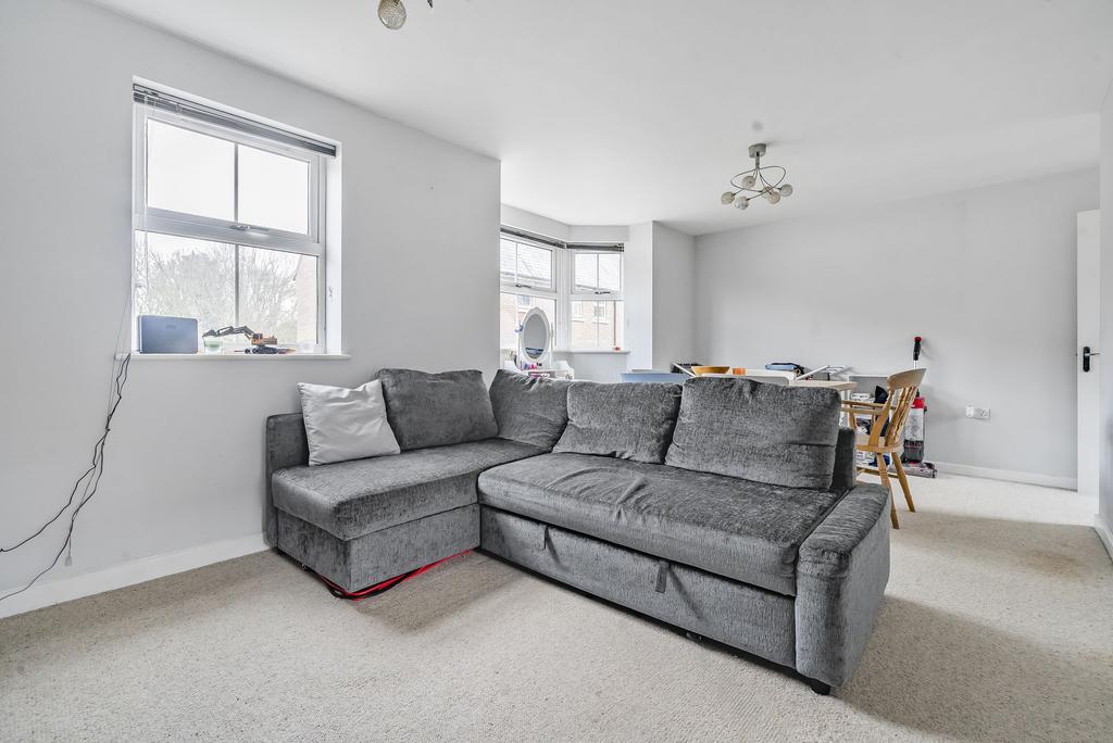 Sitting / Dining Room