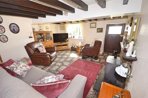 3 bedroom detached house for sale, Llanwnog, Caersws, Powys, SY17