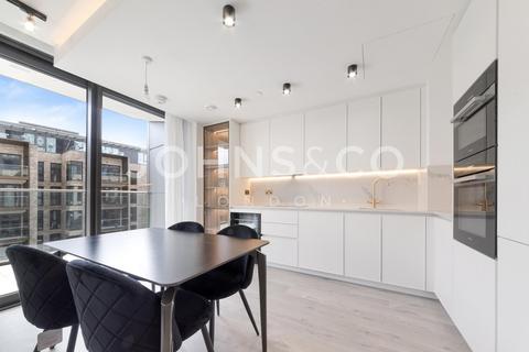 2 bedroom apartment to rent, Siena House, 250 City Road, London, EC1V
