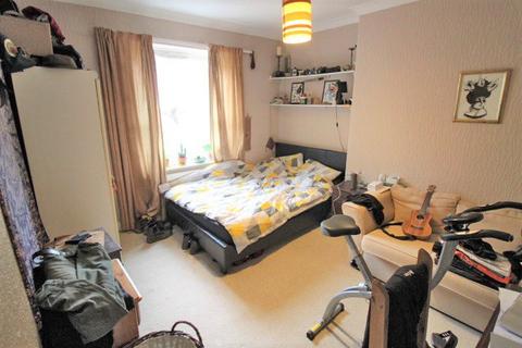3 bedroom terraced house to rent, Torquay, Devon TQ1