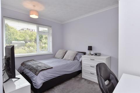 71 Batemans Road, Brighton, BN2 6RD