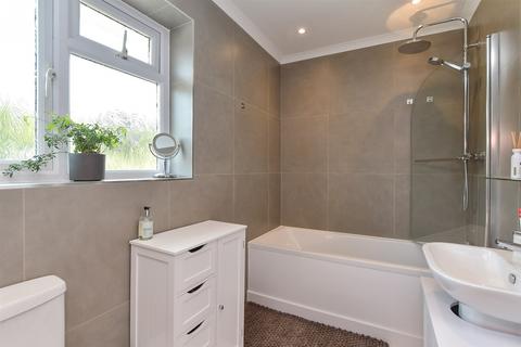71 Batemans Road, Brighton, BN2 6RD