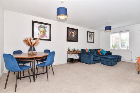 2 bedroom ground floor flat for sale, Furfield Chase, Boughton Monchelsea, Maidstone, Kent