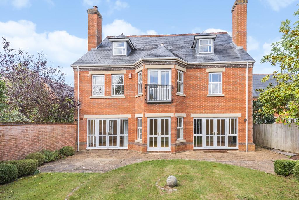 Virginia Water 4 bed property for sale £1,450,000