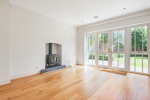 4 bedroom property for sale, Virginia Water