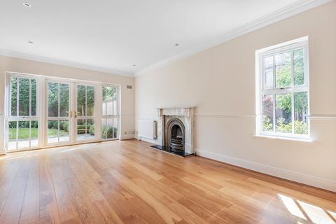 4 bedroom property for sale, Virginia Water