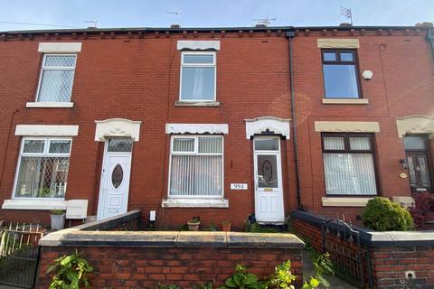 2 bedroom terraced house to rent, Middleton Road, Chadderton