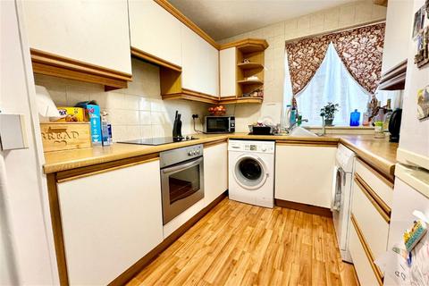 1 bedroom apartment for sale, Shirley Court, Norfolk Avenue, Toton, NG9 6GT
