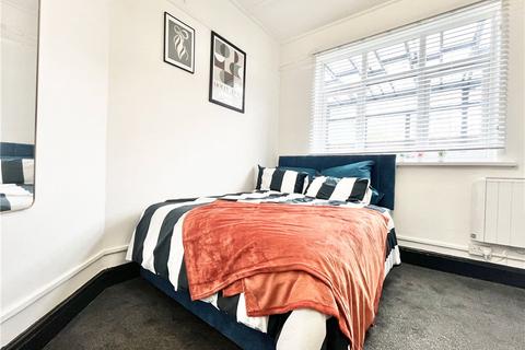 1 bedroom apartment to rent, Whitton Dene, Isleworth, TW7