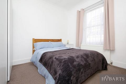 1 bedroom flat for sale, Berners Road, Wood Green, London, N22