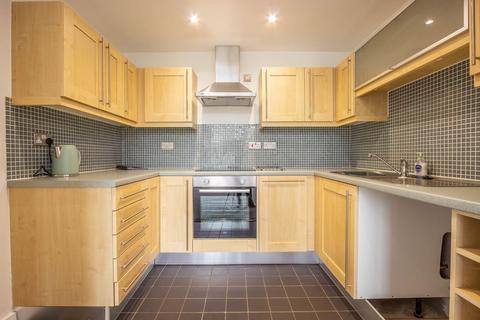 2 bedroom flat to rent, 208 Sand Aire House, Stramongate, Kendal