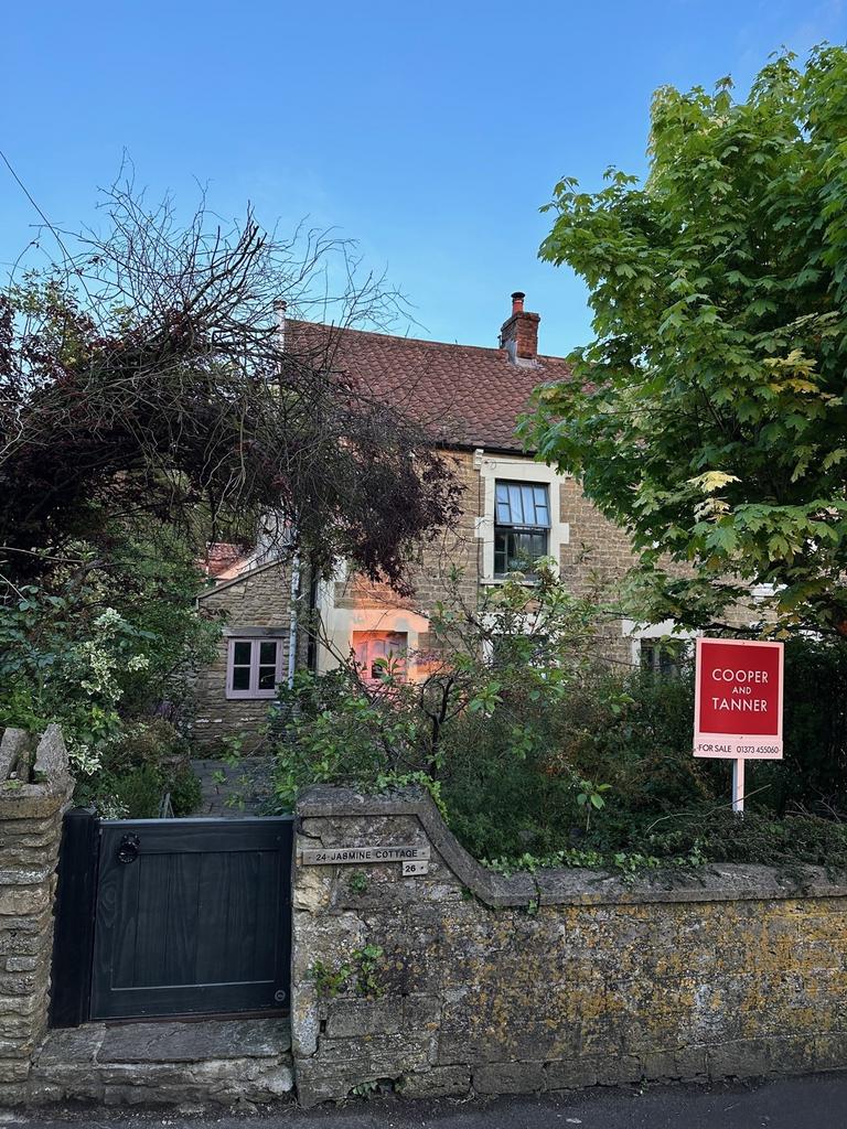 Lower Keyford, Frome, BA11 3 bed end of terrace house for sale £480,000