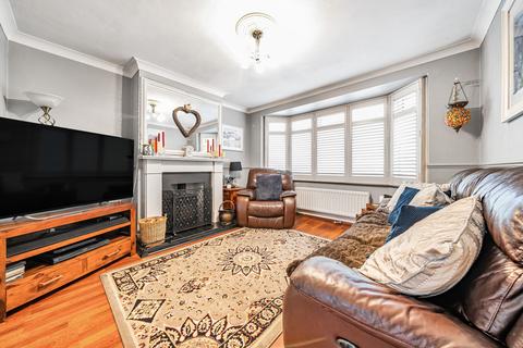 31 Hillcroft Crescent, Ruislip, HA4 9HL