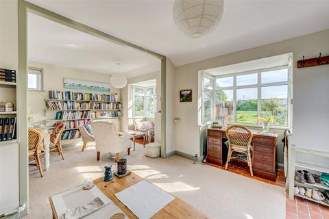 17 The Poplars, Ferring, Worthing, BN12 5QL