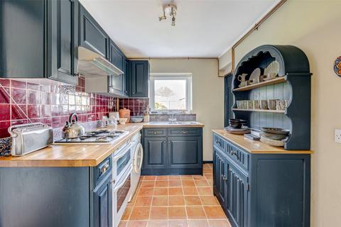 17 The Poplars, Ferring, Worthing, BN12 5QL