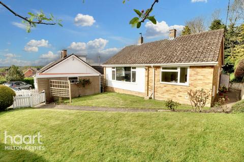 3 bedroom bungalow for sale, Chaloners Hill, Steeple Claydon