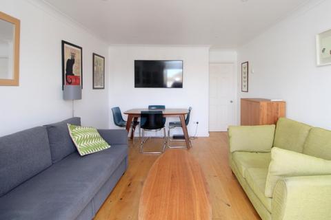 2 bedroom flat to rent, The Strand, Brighton Marina Village, Brighton, East Sussex. BN2 5XJ