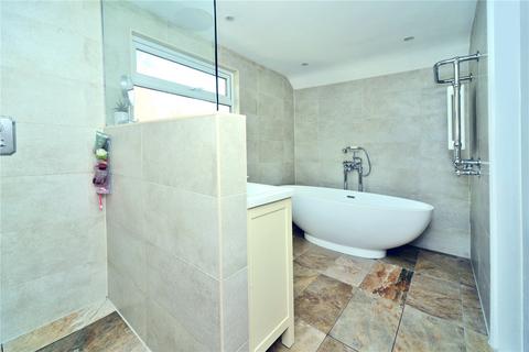 164 Chipstead Way, Woodmansterne, Banstead, SM7 3JS