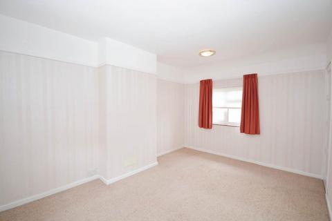58 Fieldway, Amersham, HP7 0JJ