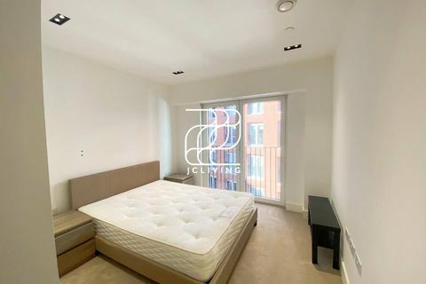2 bedroom flat to rent, London, SW8