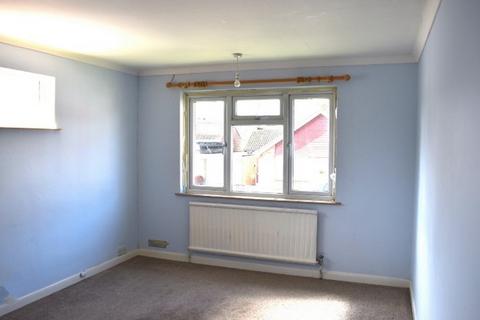 2 bedroom bungalow to rent, Canterbury Close, Broadstairs, CT10