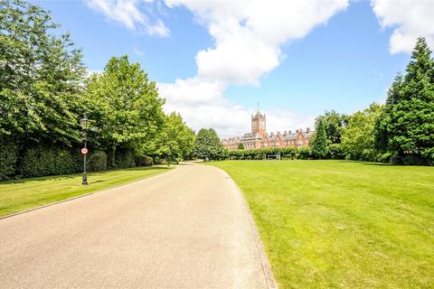 2 bedroom apartment for sale, Holloway Drive, Virginia Water, Surrey, GU25