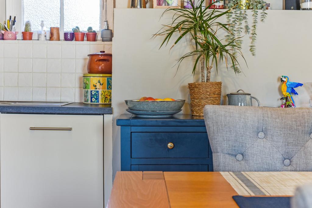 Parchment Street, Winchester 3 bed semidetached house for sale £700,000