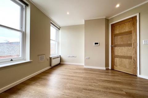 1 bedroom flat to rent, High Street Dartford DA1