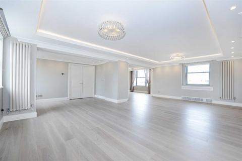 5 bedroom flat to rent, Boydell Court, St Johns Wood, London, NW8
