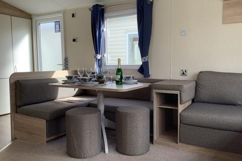 2 bedroom static caravan for sale, Marlie Holiday Park