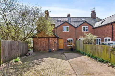 4 bedroom semi-detached house for sale, Holly Lane, Kettering NN14