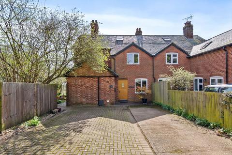 4 bedroom semi-detached house for sale, Holly Lane, Kettering NN14