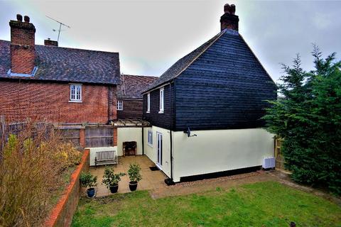 3 bedroom end of terrace house to rent, The Cottage, Riggall Court, Cuxton, Kent