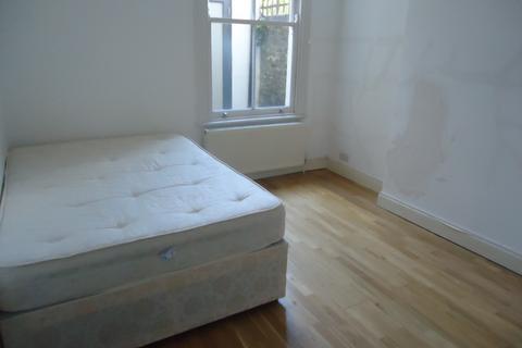 2 bedroom flat to rent, Garden Flat, Prospero Road, Whitehall Park, N19