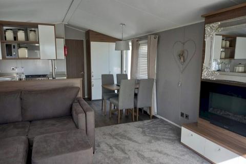 2 bedroom static caravan for sale, Glenfield Leisure Park, Smallwood Hey Road PR3