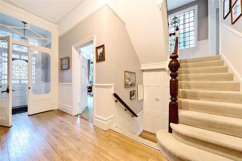 109 Rosebery Road, London, N10 2LD