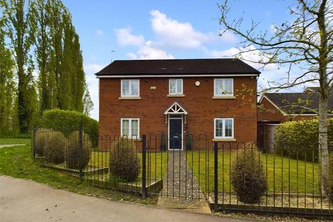 4 bedroom detached house for sale, Cottesmore Close Kingsway, Quedgeley, Gloucester, Gloucestershire, GL2