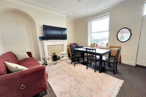 4 bedroom terraced house for sale, Colville Terrace, Thorpe, Wakefield, West Yorkshire