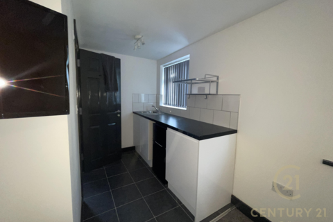 1 bedroom in a house share to rent, Heston Avenue, HOUNSLOW TW5